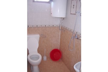 България Privát Kiten, Екстериор